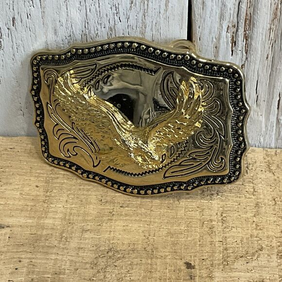 Soaring Eagle Belt Buckle Mens Western Patriotic Engraved Gold Tone - Picture 1 of 5
